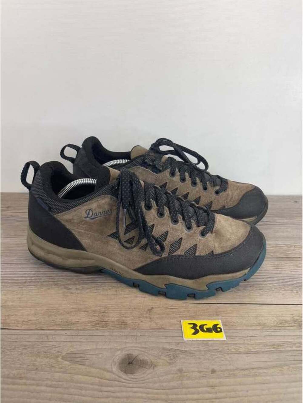 Title: Danner Trail Trek Light 3" Hiking Shoes Men's Size 11.5 D Gray Blue 61381